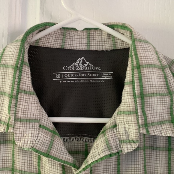 Croft & barrow mens quick dry button up shirt size M  cream green plaid pockets - Picture 4 of 11